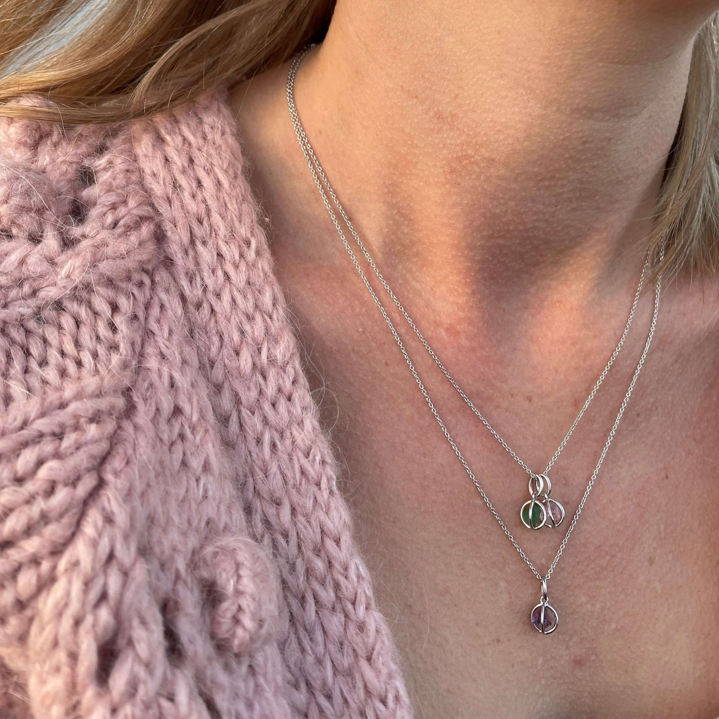 Hänge och smycken med rå rosenkvarts aventurin och ametist kristall och äkta silver